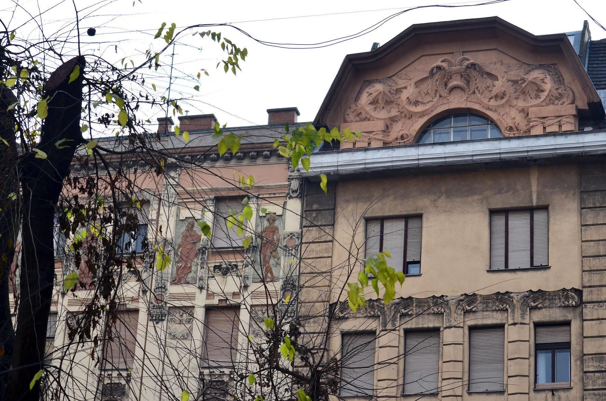 Central Avenue Apartments Budapest Bagian luar foto